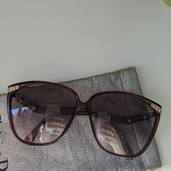😎Vintage 1970's Christian Dior Sunglasses 😎 - Picture 3 of 11